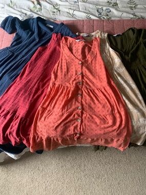 Lot of five Sonoma brand xs dresses